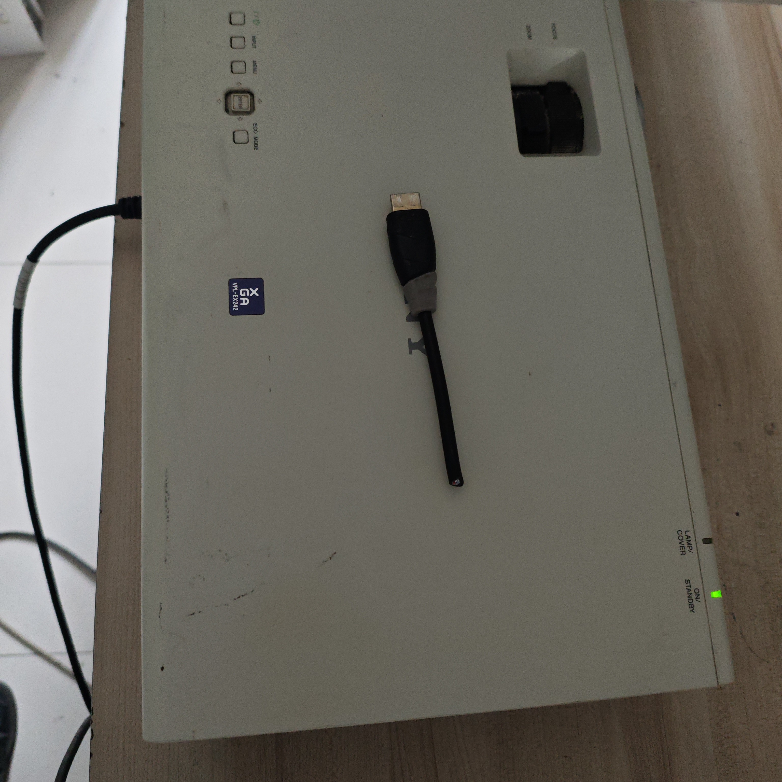 高清投影仪运费到付