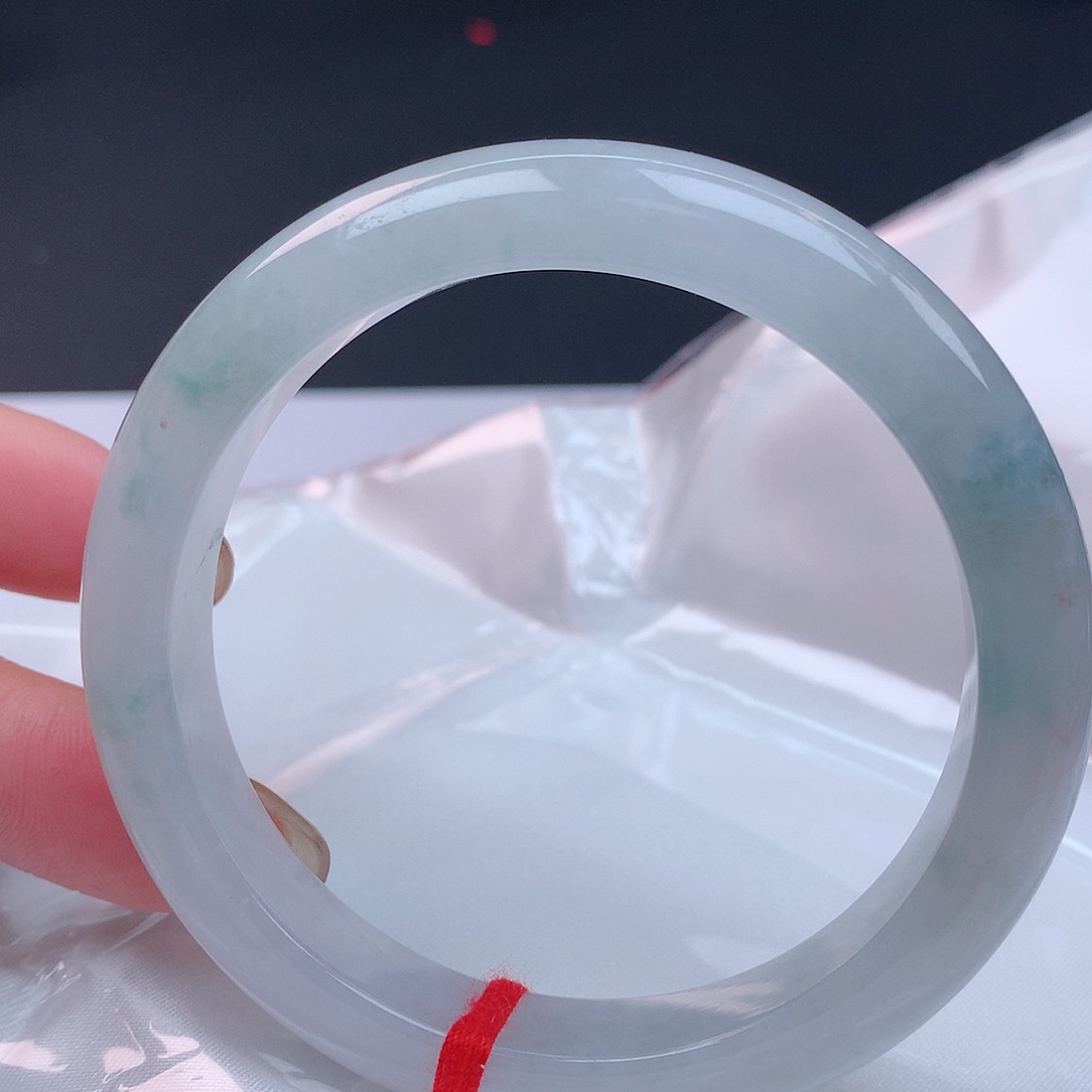 【闪购商品】未镶嵌手镯翡翠56