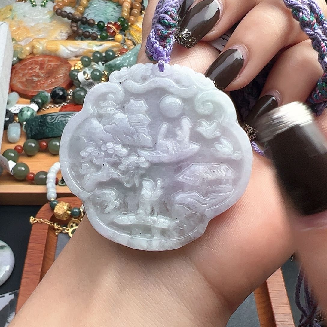 翡翠吊坠(赠链)未镶嵌吊坠