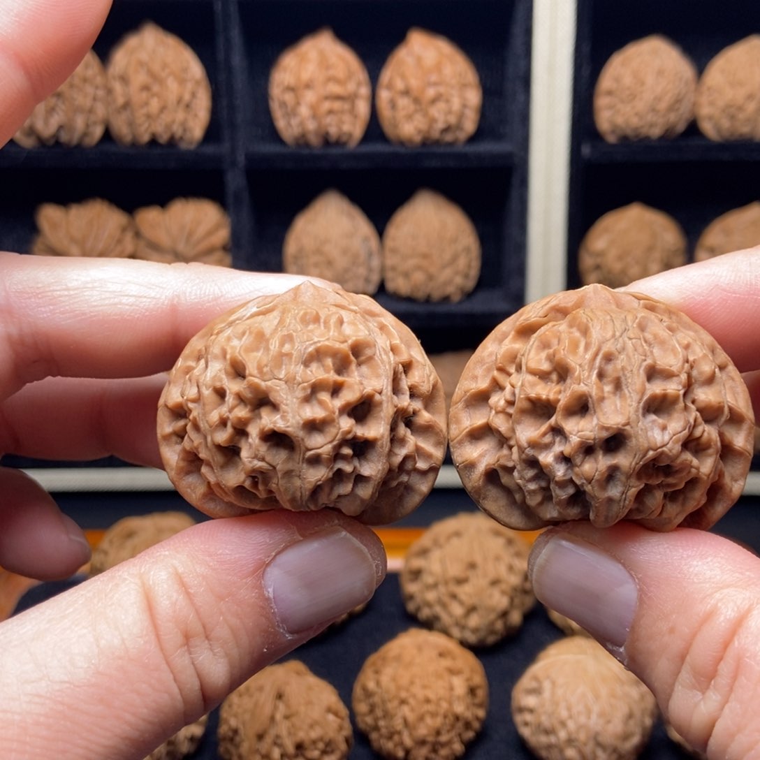 吊坠文玩核桃42全品宫灯