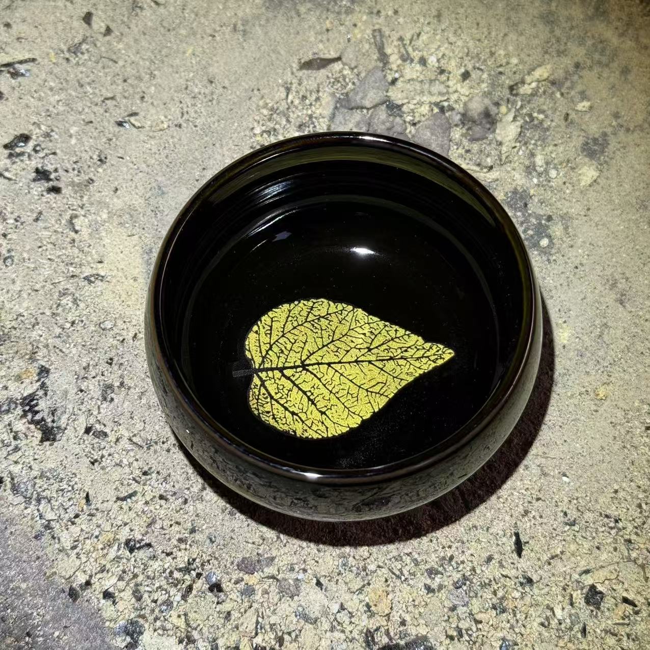 建窑建盏 乌金木叶