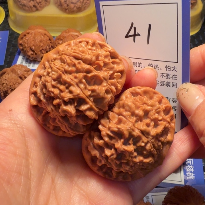 文玩核桃把件41官帽48