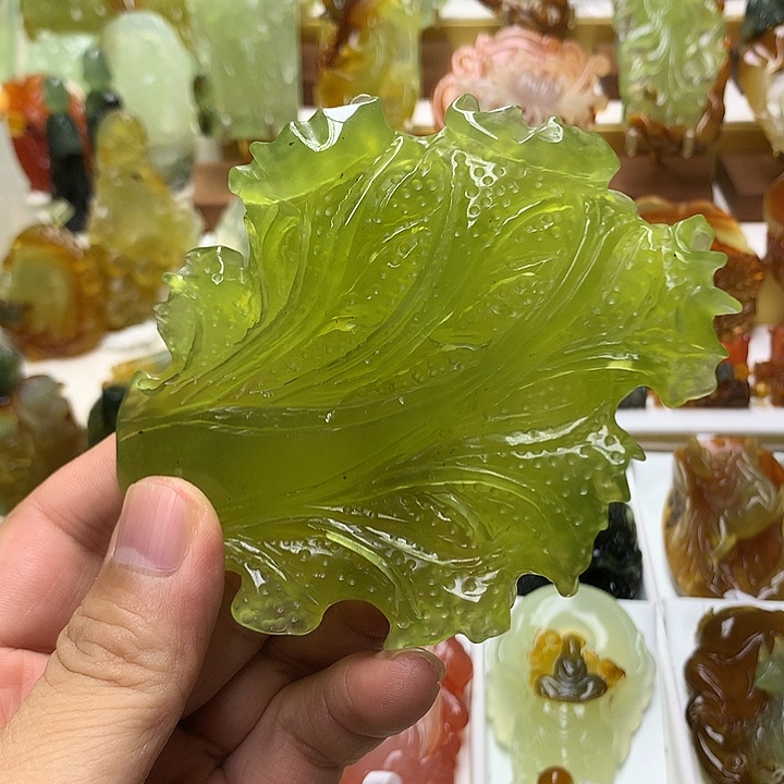 蛇纹石玉未镶嵌珠宝半成品