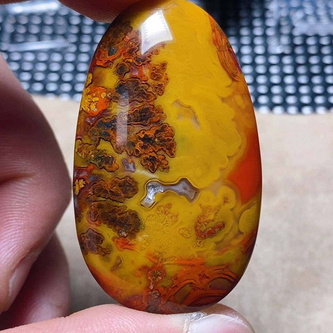 玛瑙/玉髓颈饰未镶嵌静*