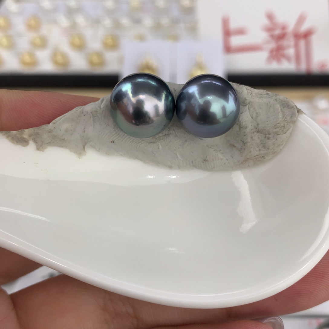 未镶嵌裸珠海水珍珠12/13mm大溪地对珠