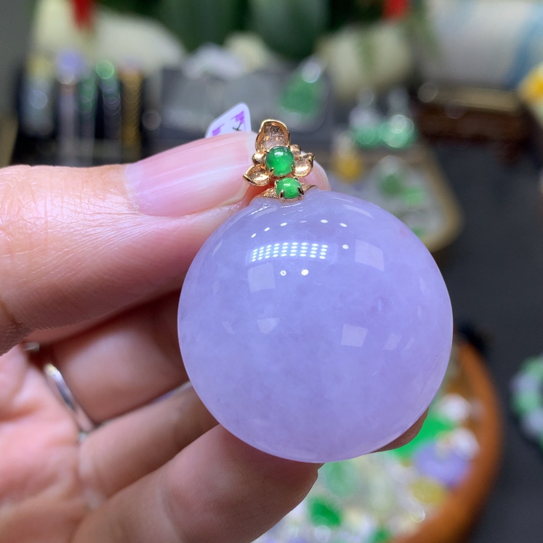 翡翠颈饰18K金镶嵌翡翠吊坠项链