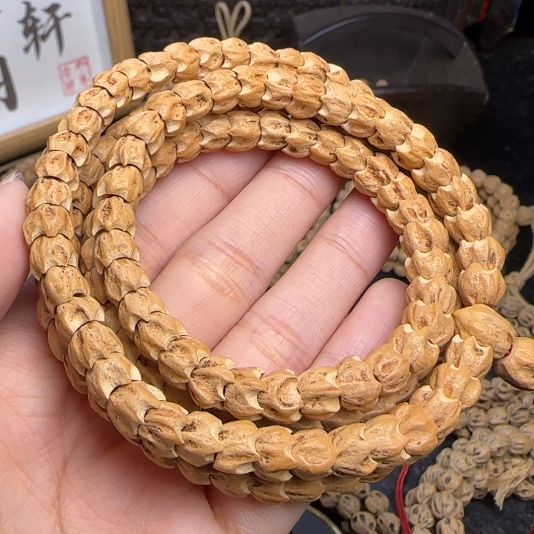 柏香籽/百香籽吊坠@**儿