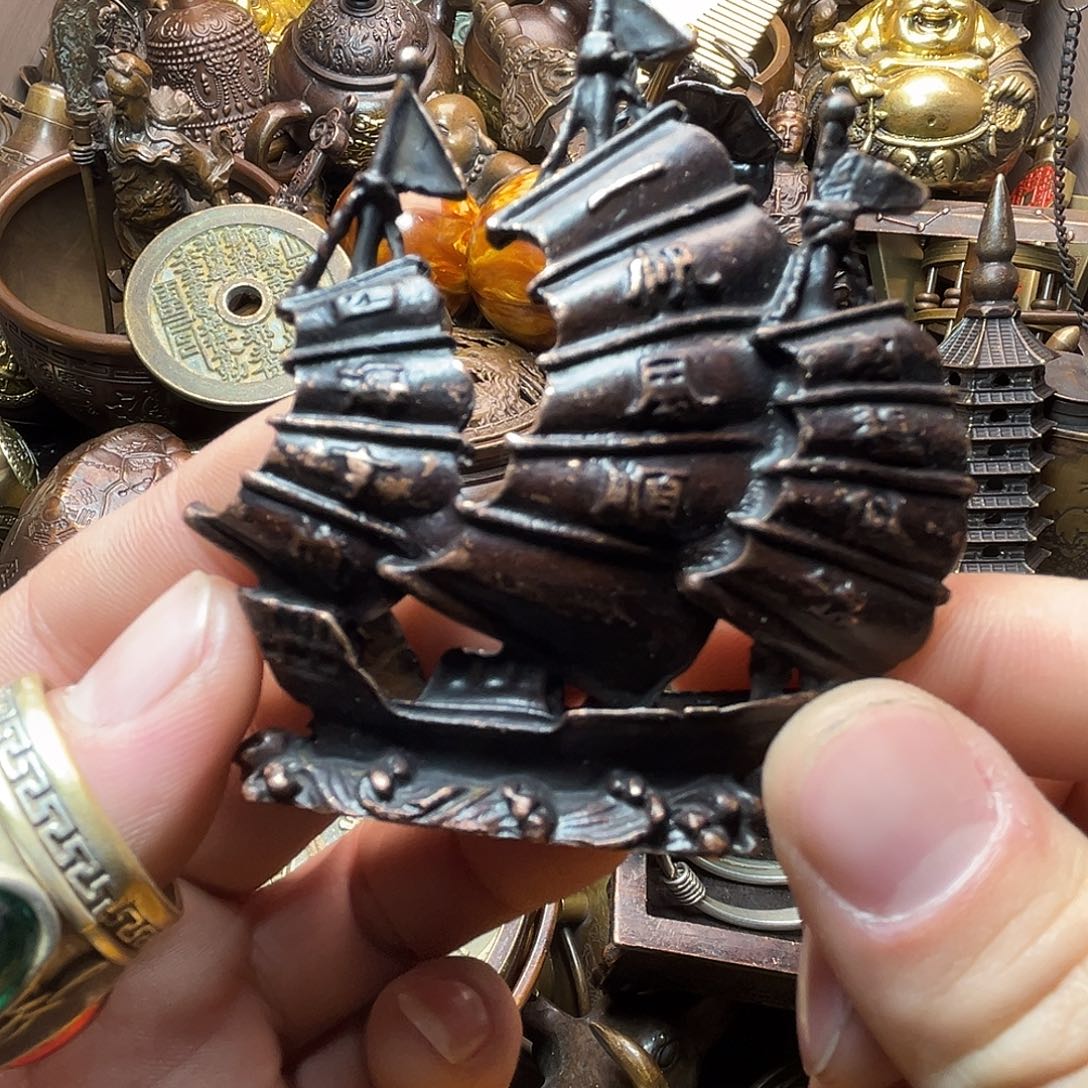 精美铜器收藏品等