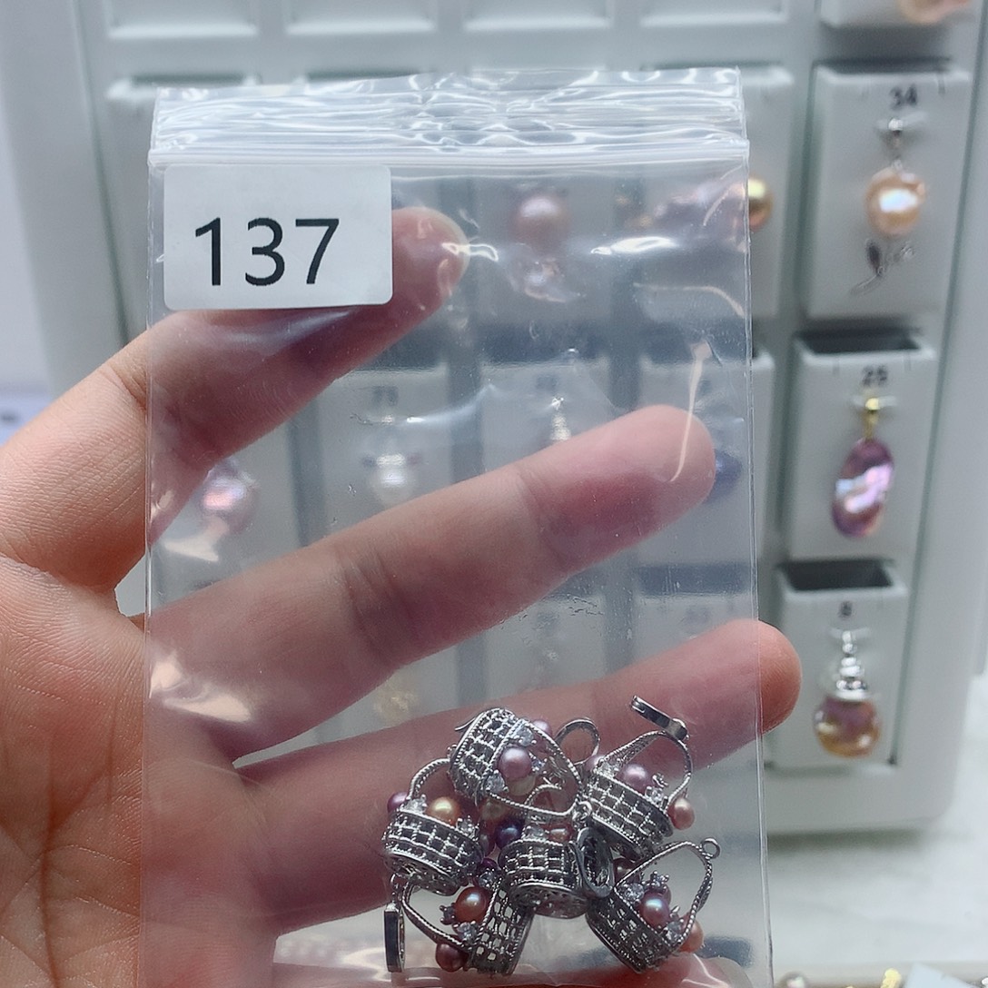 合金吊坠(不含链)淡水珍珠