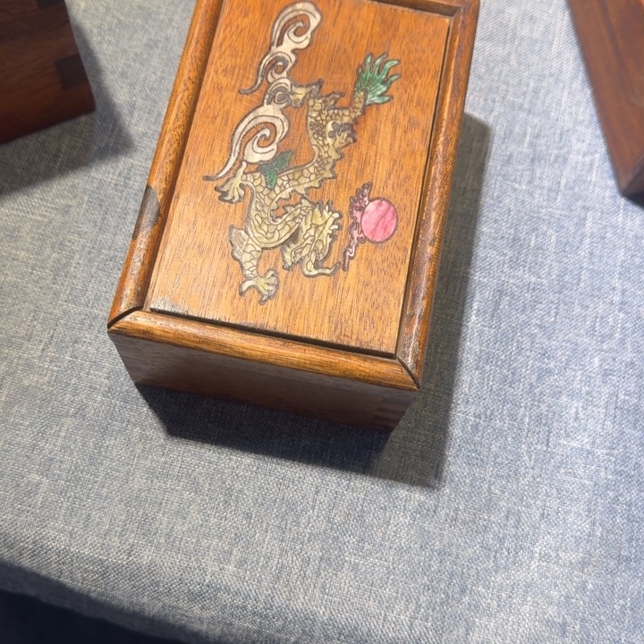 贡木抽拉盒的的的的