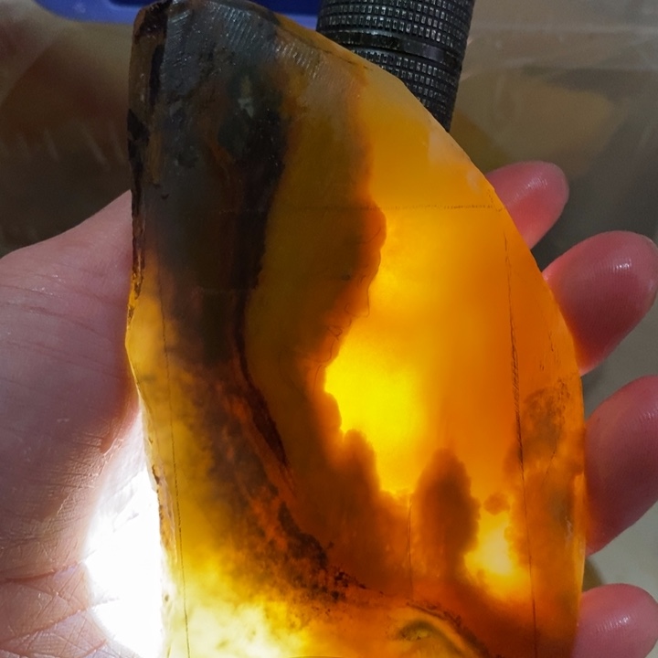 石英质玉（黄龙玉）合金颈饰