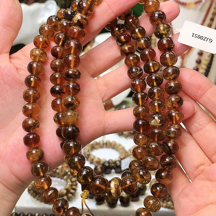 琥珀裸石未镶嵌抚顺琥珀