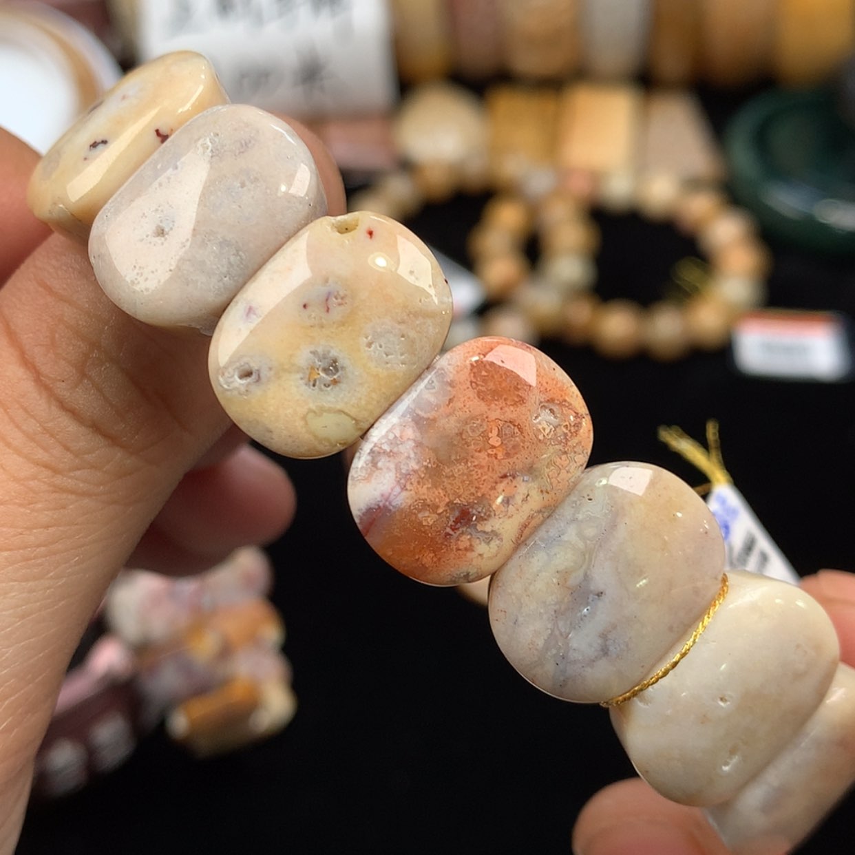 【闪购商品】硅化珊瑚（珊瑚玉）手镯未镶嵌福利