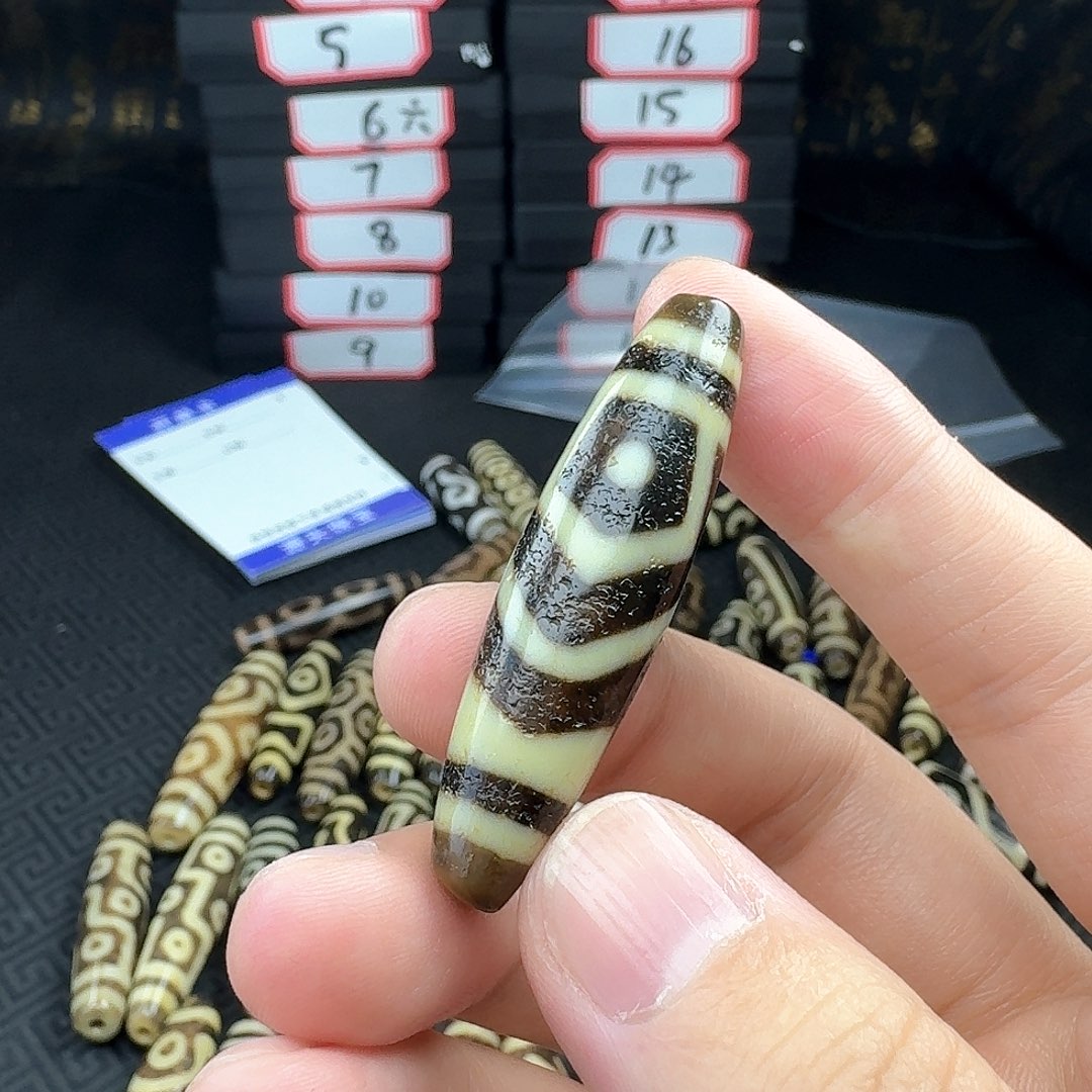 玛瑙/玉髓颈饰未镶嵌舒*.