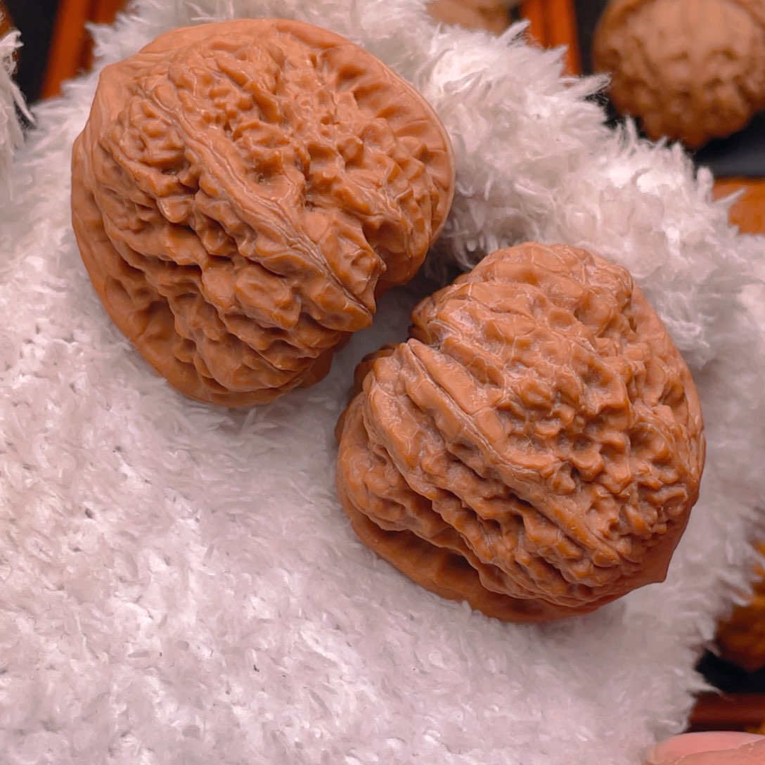 文玩核桃把件40平谷凹底