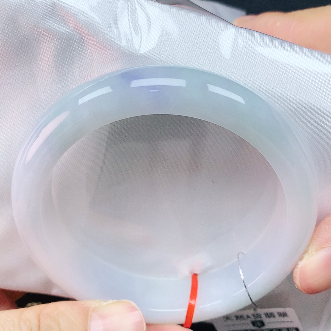 翡翠手镯未镶嵌57+圈