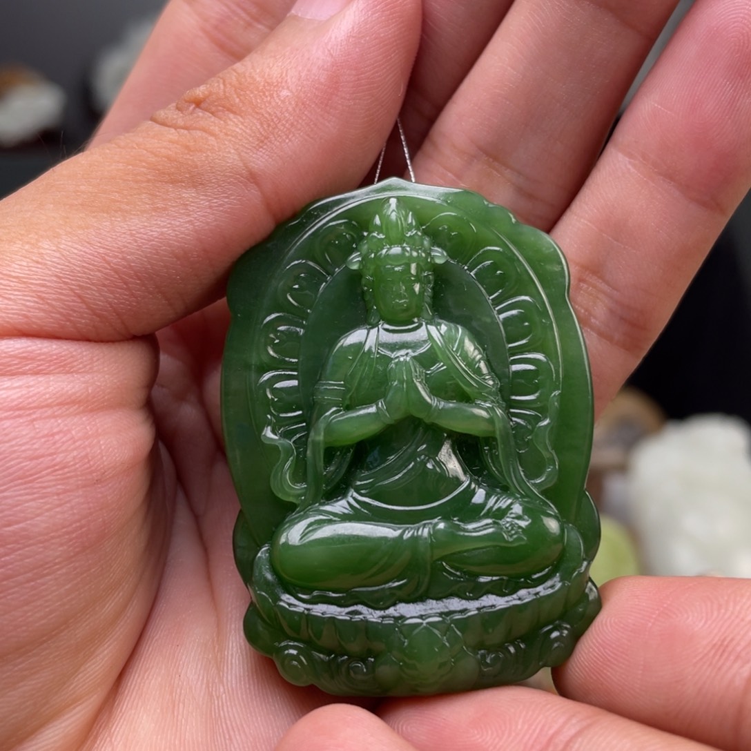 未镶嵌和田玉摆件