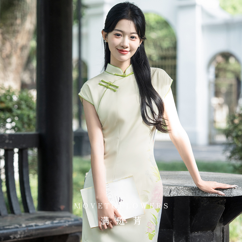 满庭芳新中式改良绿色旗袍2025夏季新款复古民国风送考日常可穿女