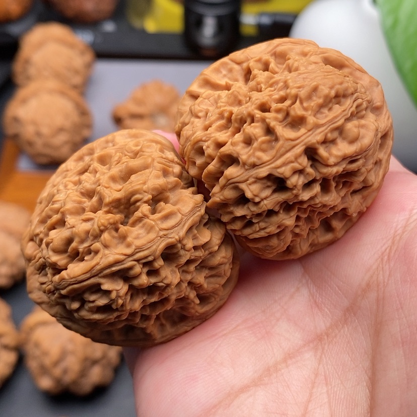 【闪购商品】文玩核桃把件南江全品40.5