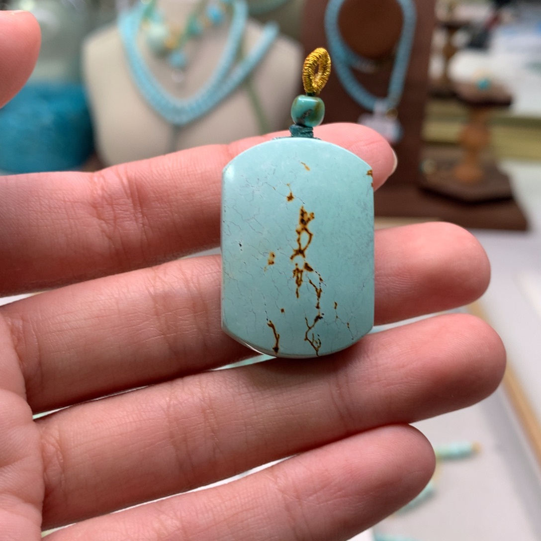 绿松石配饰未镶嵌飞****事