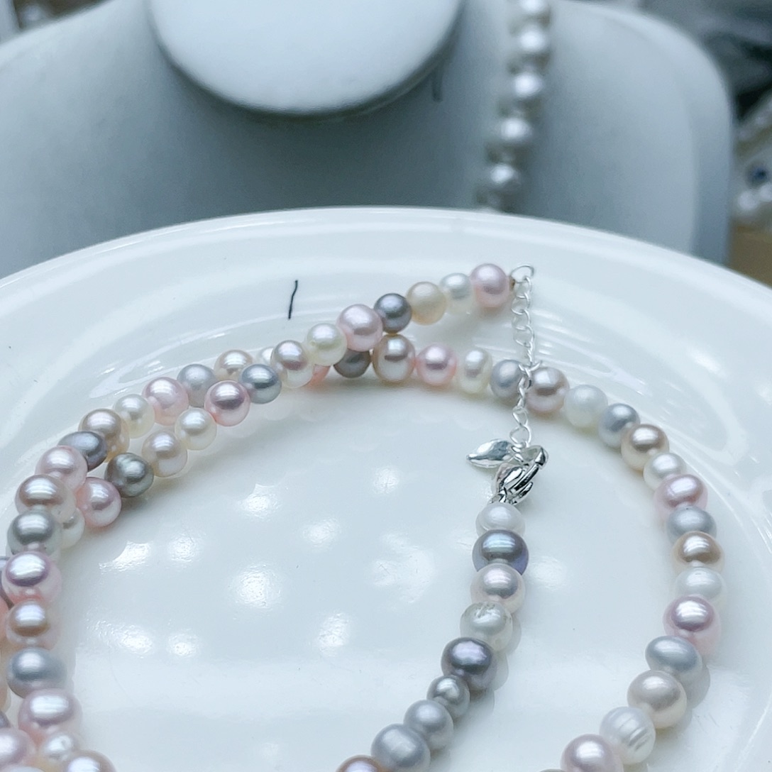 淡水珍珠颈饰钛钢