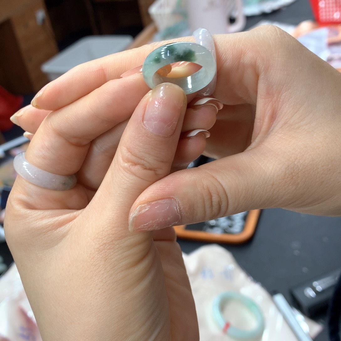 未镶嵌戒圈翡翠思*沉多样性发1