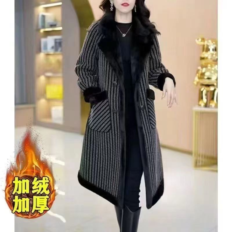 D25 121900 加绒加厚新款大衣外套小香风时尚洋气外套