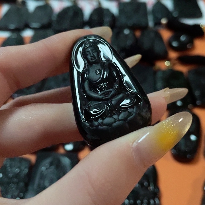 翡翠颈饰未镶嵌圆*