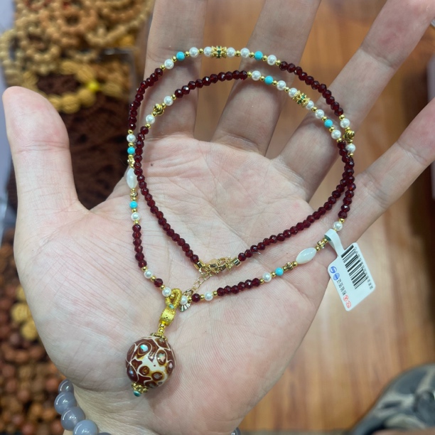 132-石榴石大漆相见项链