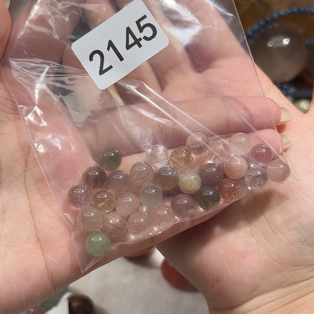 如***强未镶嵌水晶大型摆件（非配饰）