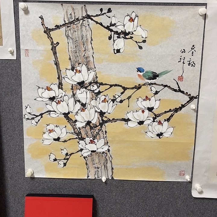 横款周同祥四尺斗方玉兰画