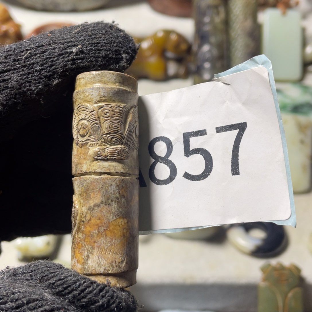 未镶嵌和田玉挂件