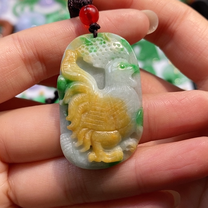 颈饰未镶嵌翡翠吊坠