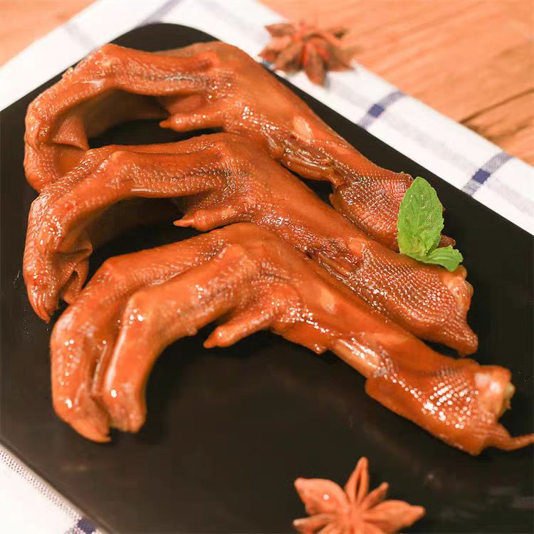 鸭掌麻辣口味或甜辣口味
