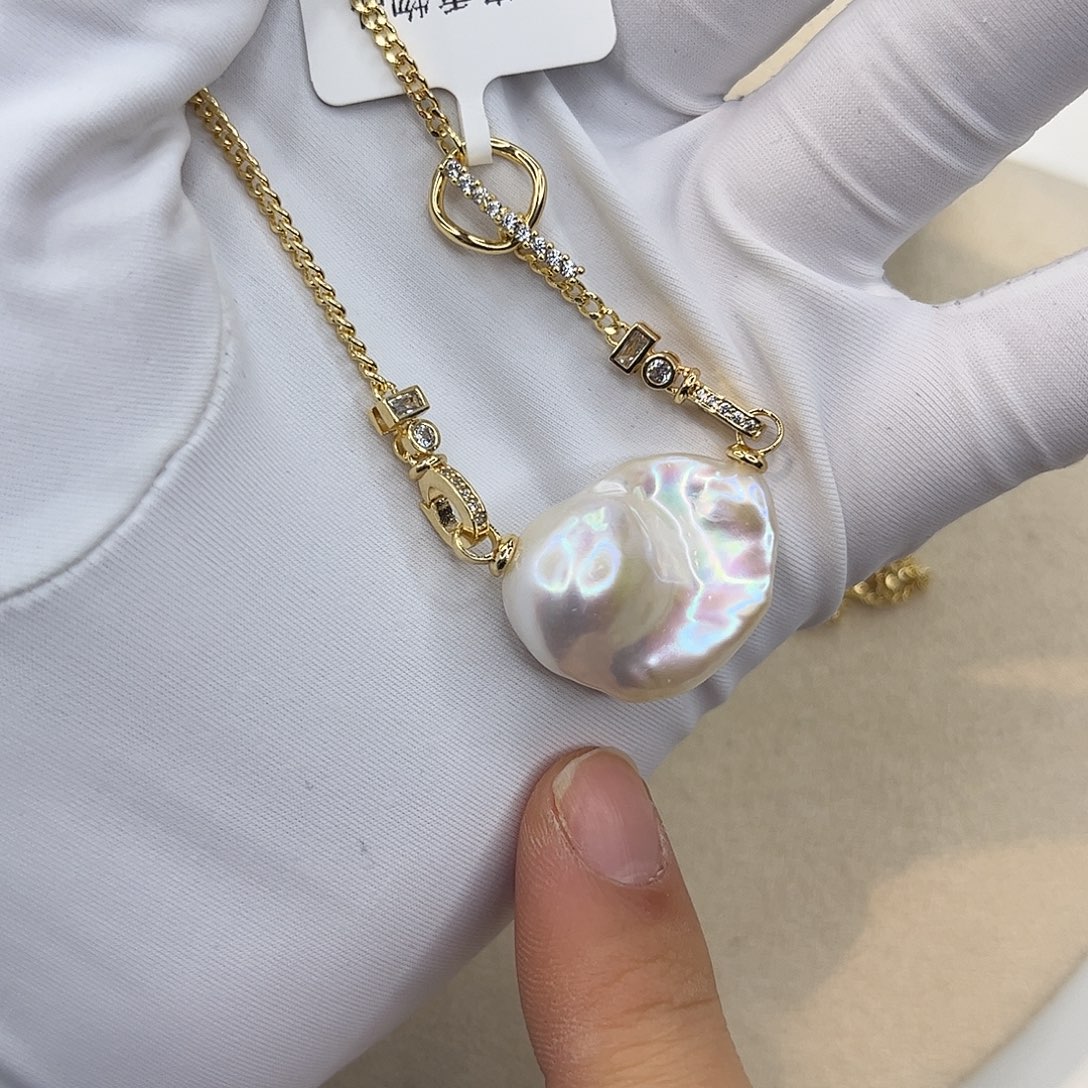 合金耳饰淡水珍珠