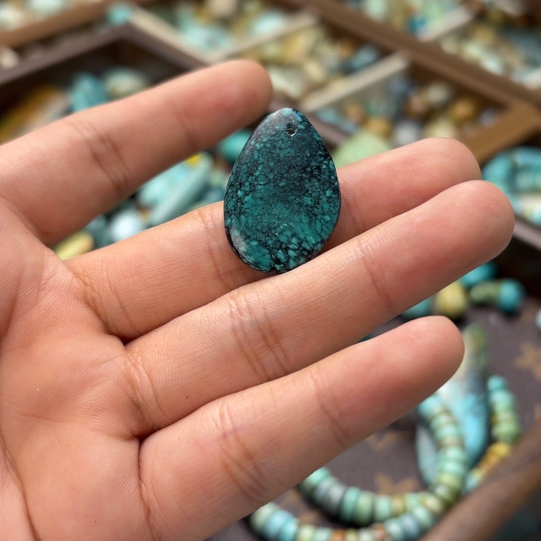 南红玛瑙未镶嵌绿松石