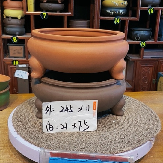 紫砂花盆紫砂花盆