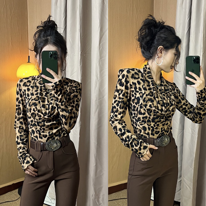 宽松型豹纹V领轻职风长袖立领T恤韩版小众春秋修身