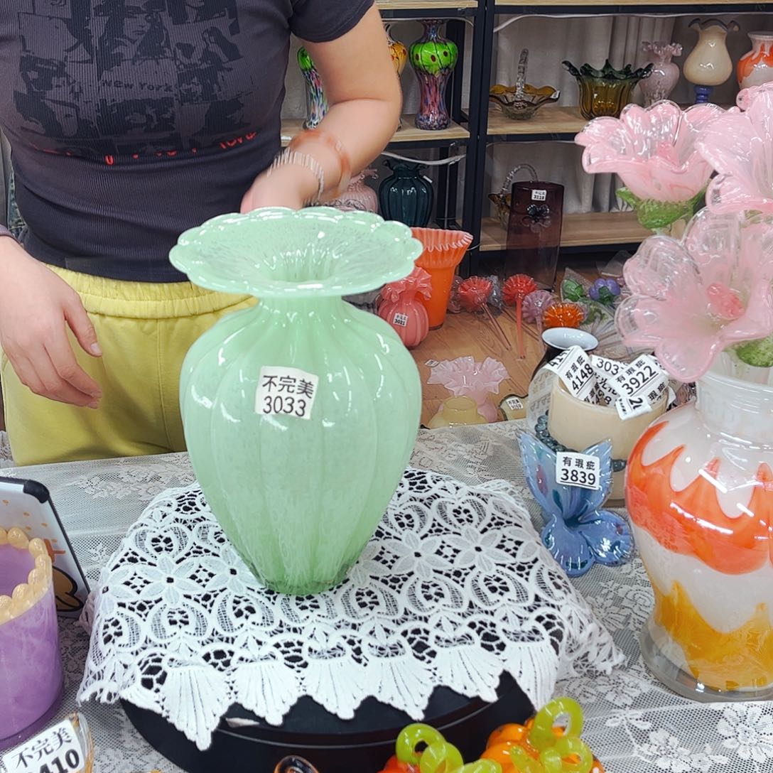 3033小号 家悦琉璃工艺品不完美