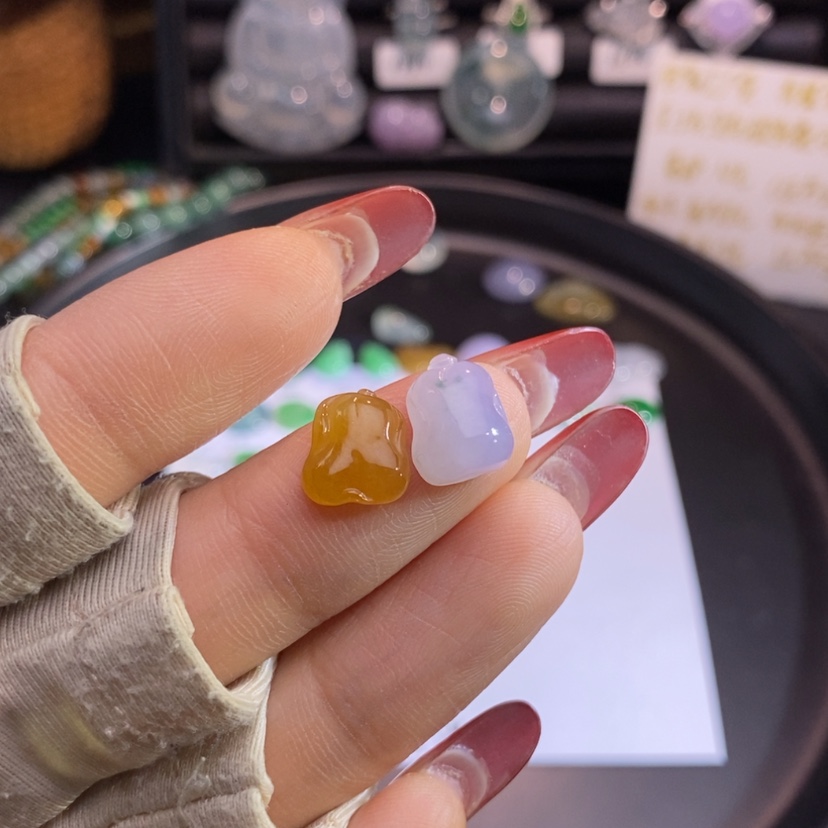 【闪购商品】翡翠挂件未镶嵌白菜