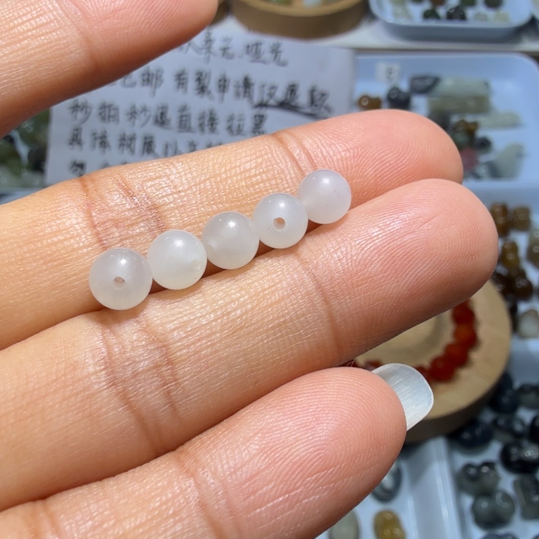 和田玉未镶嵌珠宝奇石卡六