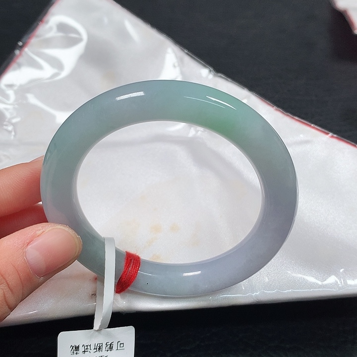 未镶嵌手镯（圆镯）翡翠53➕