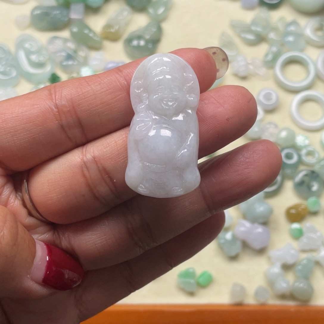 翡翠颈饰未镶嵌67788888