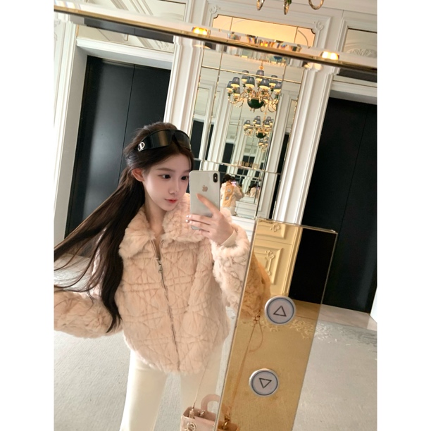 【Meng服饰】香香软软真兔兔短款皮草气质显瘦毛绒外套