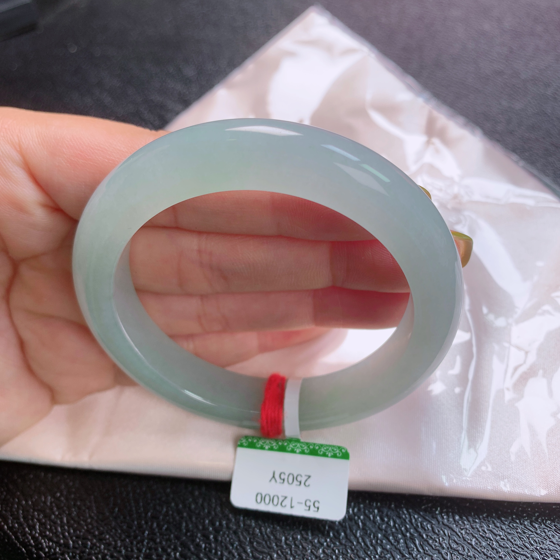 55圈天然缅甸A货翡翠老坑冰种起胶果冻胶晴水绿宽边手镯