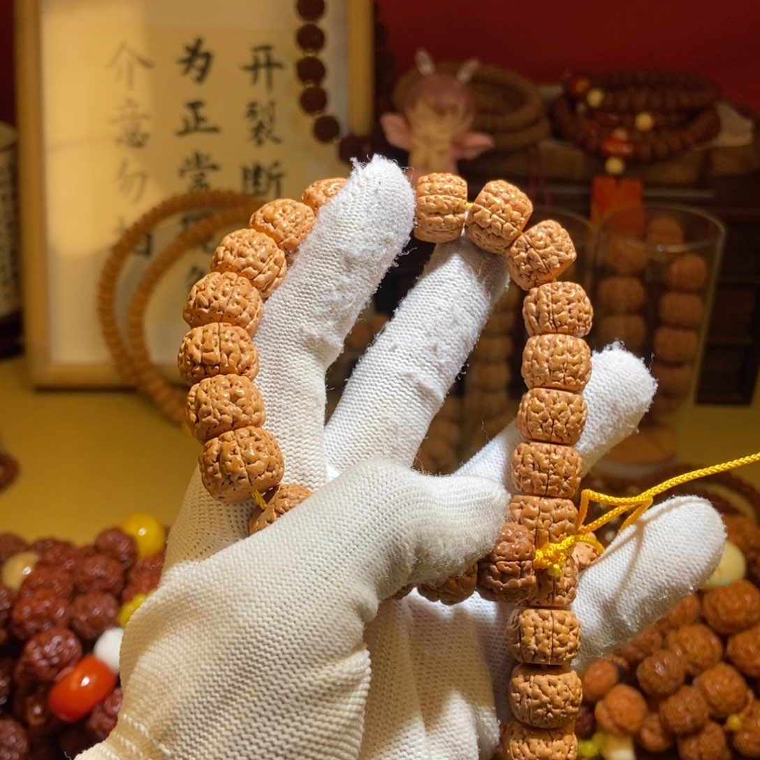 金刚菩提吊坠哈****鸡156原籽单藏