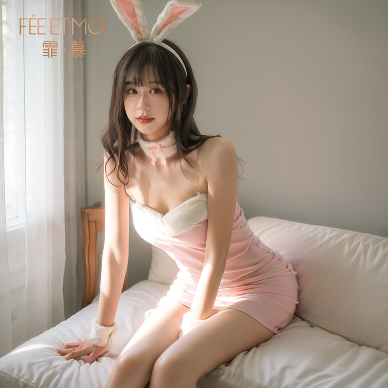 少女甜美纯欲风兔女郎抹胸包臀睡裙高级感家居服睡衣