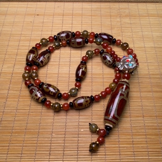 玛瑙/玉髓颈饰未镶嵌