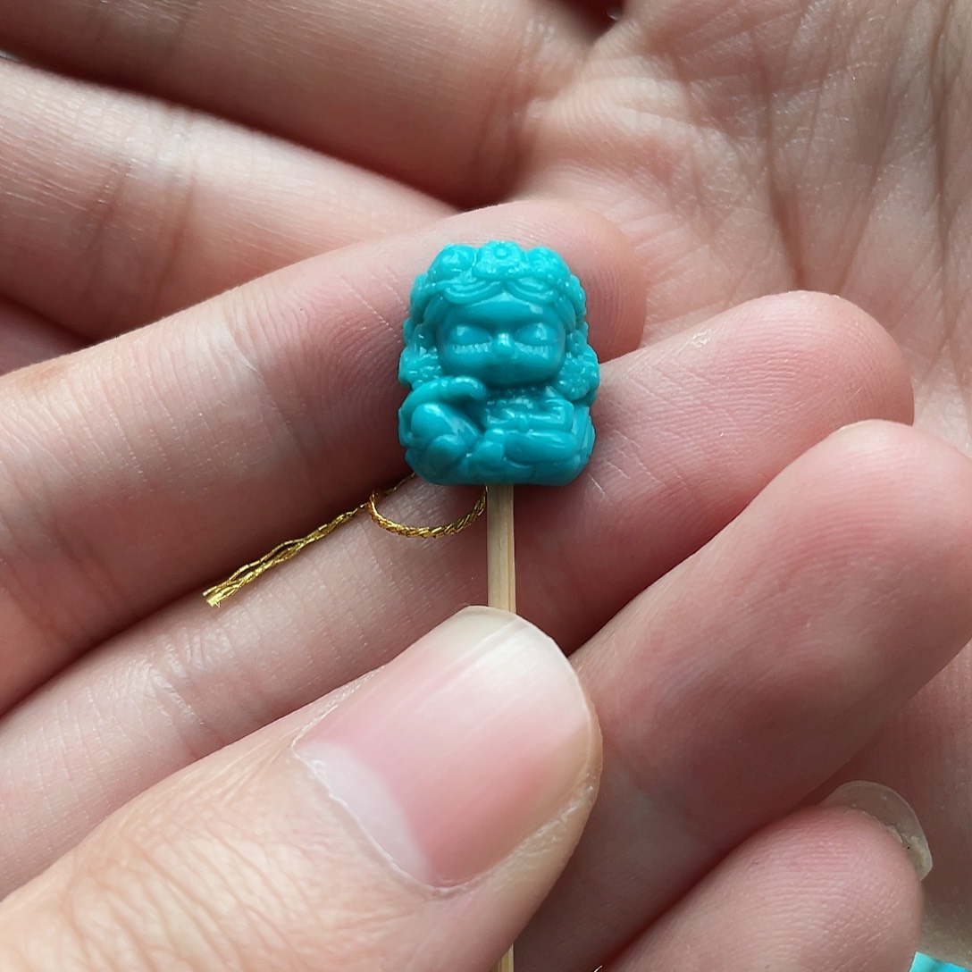 绿松石颈饰未镶嵌