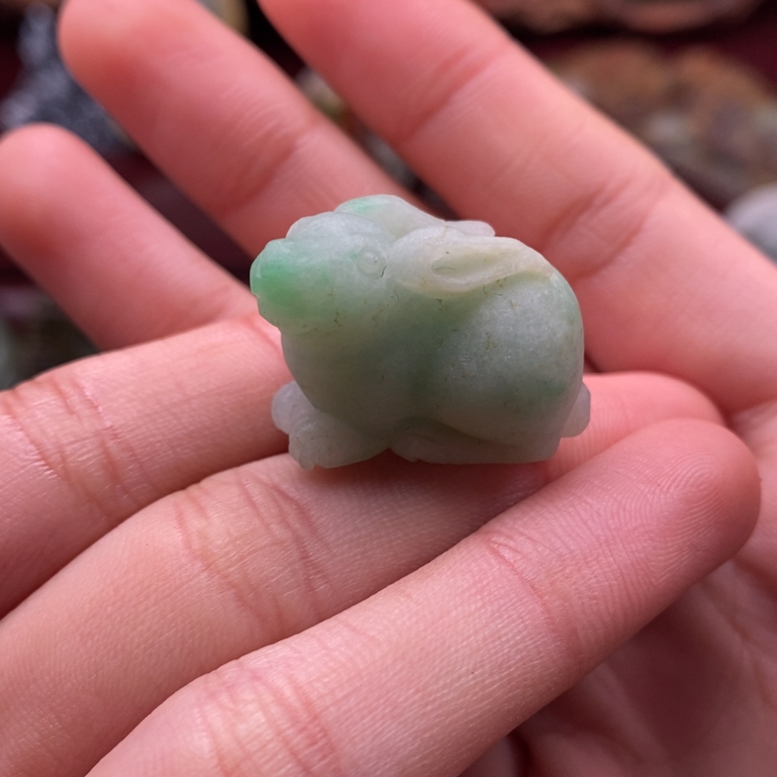 屁****定制翡翠未镶嵌天然缅料a货翡翠